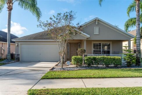 134 DAKOTA AVE, GROVELAND, Florida 34736-9503