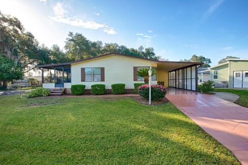 25527 BELLE HELENE, LEESBURG, Florida 34748-9439