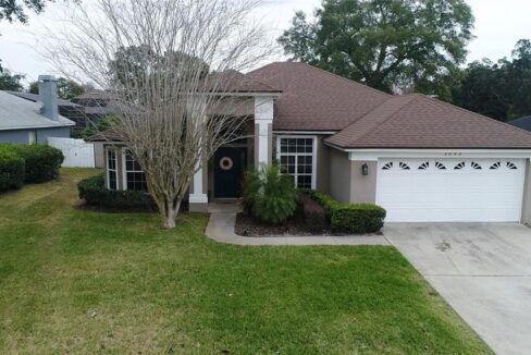 3092 FLORAL Way E APOPKA, FL 32703-6610
