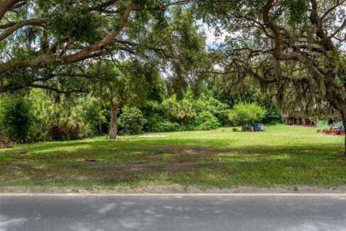 2229 BOY SCOUT Road Apopka, FL 32703 2.99 acres MLS #G5084134